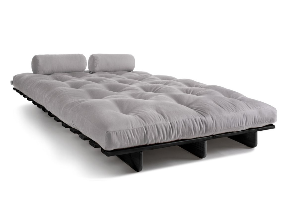 Rozkládací pohovka 140x200 - Slim Exclusive Black - Pascall Futon Popel holubice